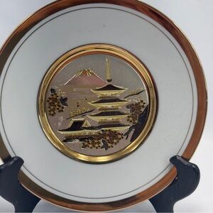 Vtg The Art of Chokin 24K Gold Rim Porcelain Plate67.5" Round Pagoda House Home